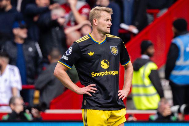 德利赫特：大家总是把目光投向主帅，但最终战术需要球员执行