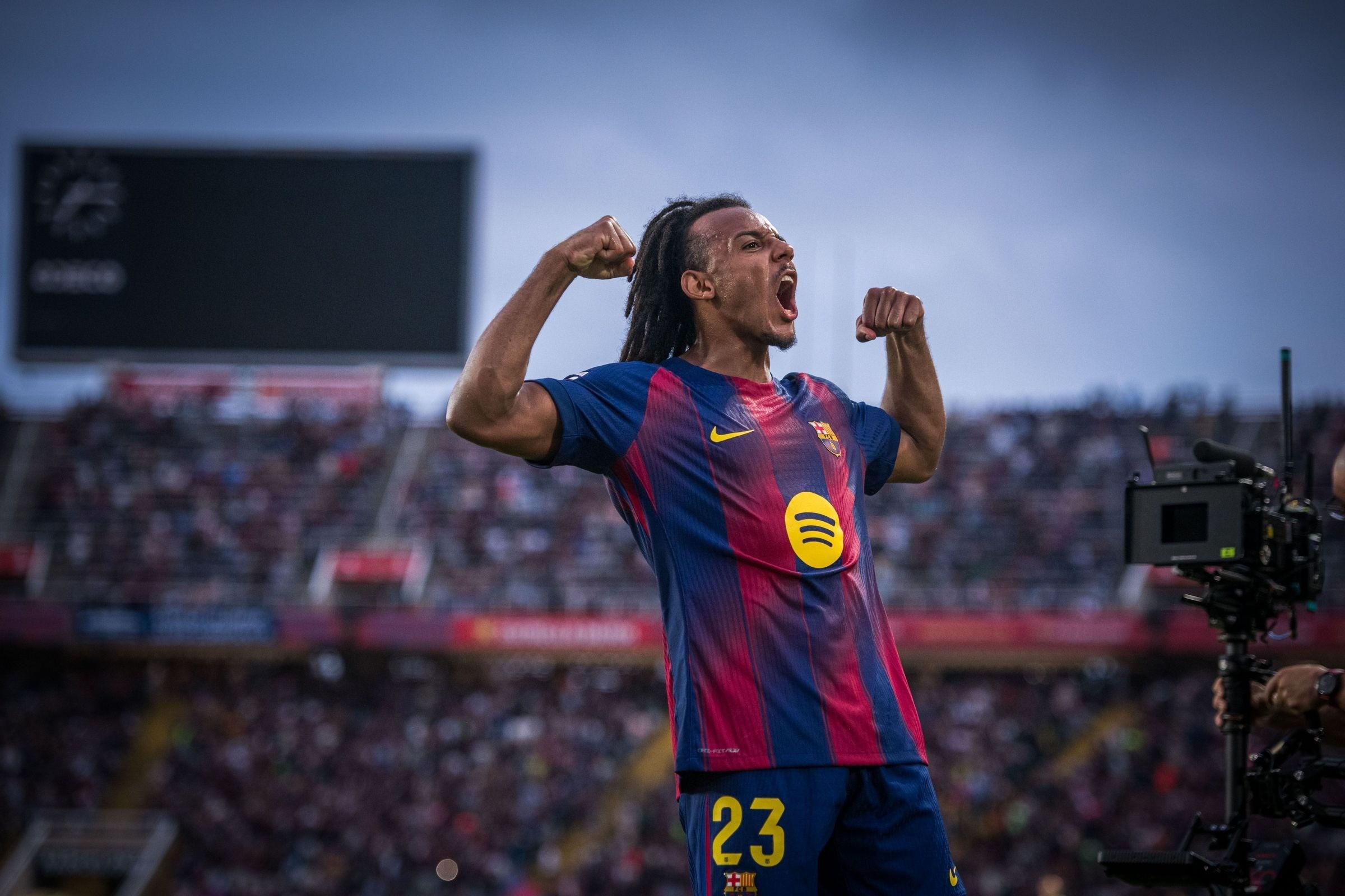 连续44场比赛取得进球，巴萨追平队史最长纪录