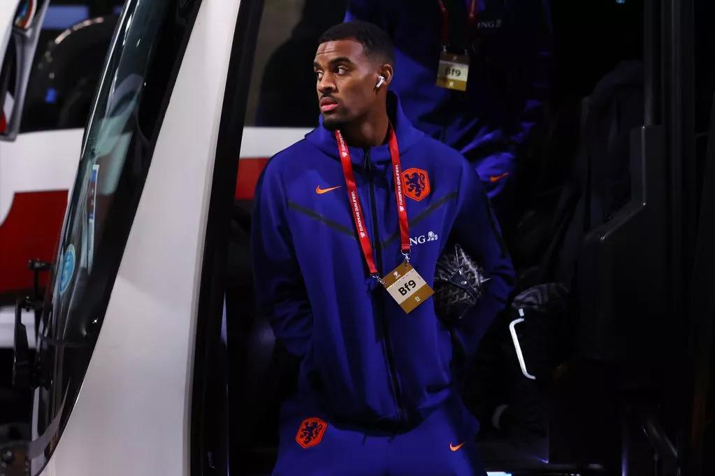 镜报：曼联伤员陆续回归；利物浦可能多名球员无法出战双红会