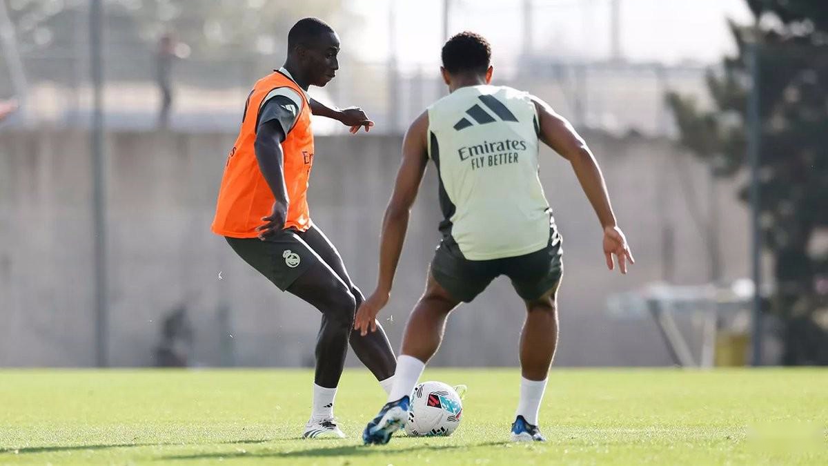 记者：门迪恢复合练，姆巴佩&马斯坦托诺单独训练但出战赫塔费