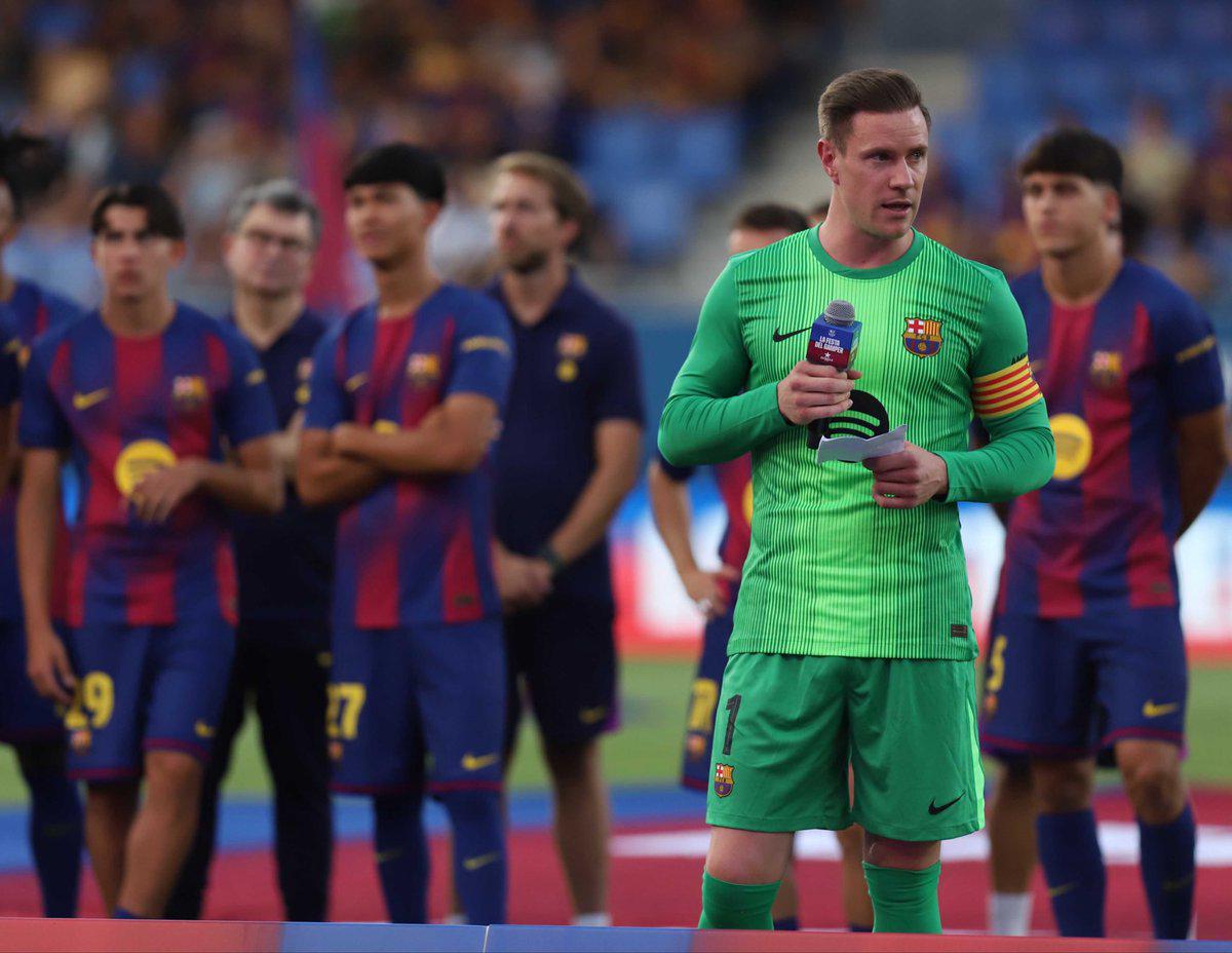 德天空：特尔施特根尚未决定冬窗是否留在巴萨或转会离队