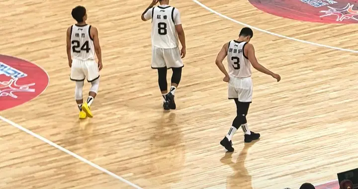 广东大胜西班牙球队！张文逸徐杰轰40分，3内齐发挥，张昊折返跑