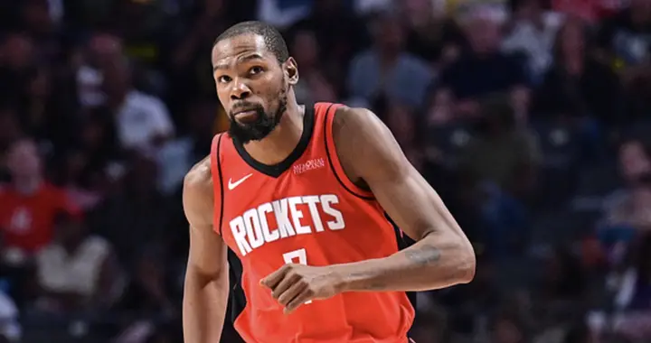 就在今天！杜兰特做出了决定！詹姆斯的NBA纪录被打破了