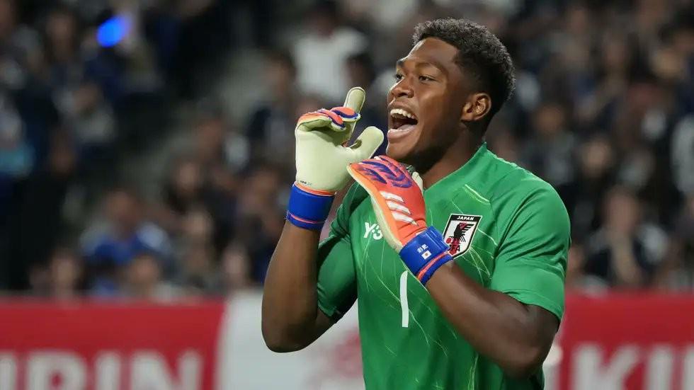 铃木彩艳：切尔西和米兰在关注我？我想成为世界最强门将之一