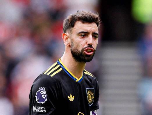 B费：今夏向C罗问过建议；我们需要库尼亚和姆伯莫多尝试冒险