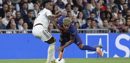 世体：维尼修斯国家德比中嘲讽亚马尔“全是回传，只会回传”