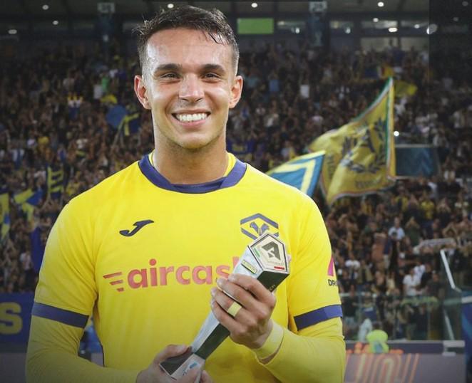 斯基拉：佛罗伦萨和米兰正在关注维罗纳前锋焦瓦内