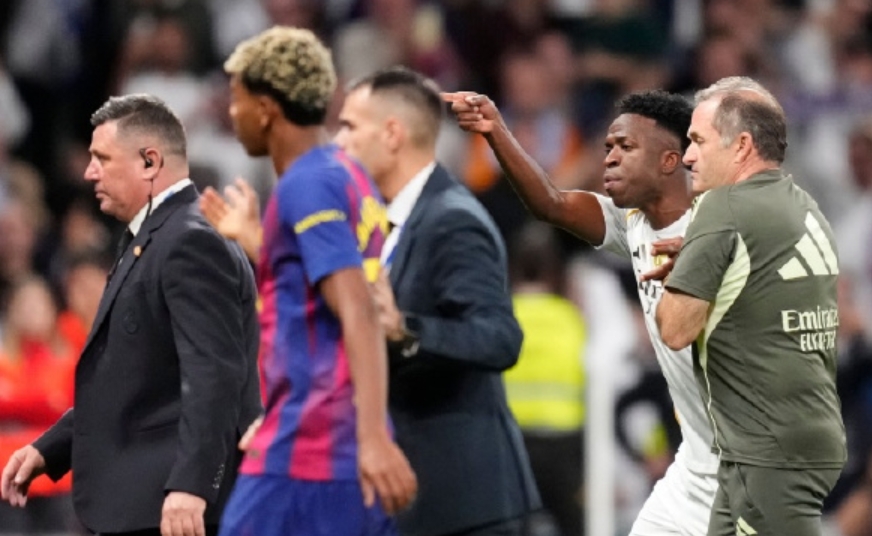 TA：皇马内部认为他们本可打进巴萨7球 阿隆索已掌控局势