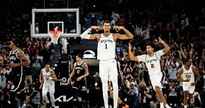 多项数据告诉你文班到底有多强！马刺4连胜文班功不可没