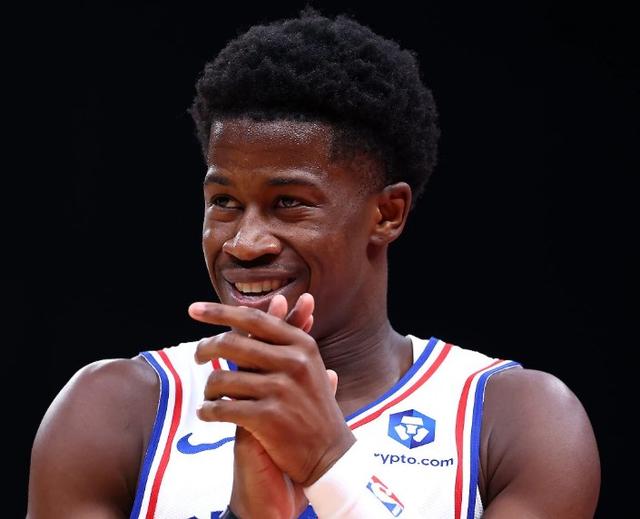 NBA新秀榜：VJ-埃奇库姆位列榜首，状元弗拉格排在第四