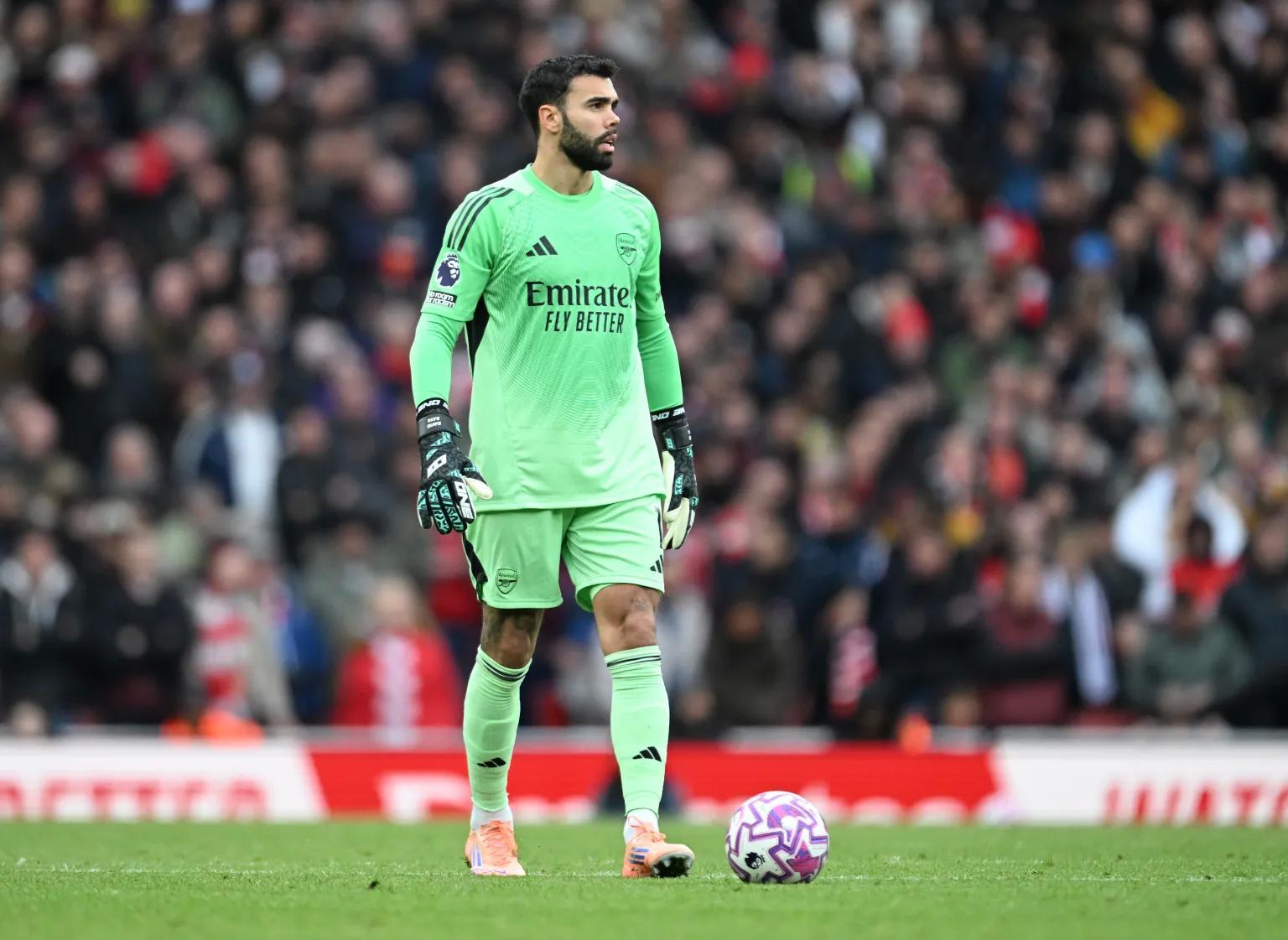 钢铁防守，整个十月戴维-拉亚在英超只面临了对手的一次射正