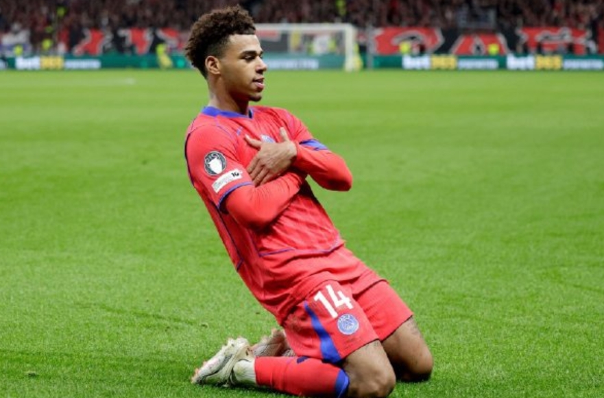 队报：杜埃右大腿严重撕裂 将缺阵数周或无缘出战拜仁