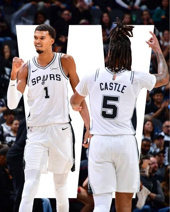 超越前辈，马刺开季5连胜创队史最佳开局战绩