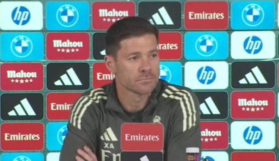 阿隆索：对维尼修斯的道歉非常满意，这个问题周三已彻底解决