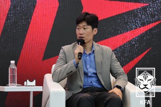 朴智星：韩国队可以冲击世界杯8强，但更现实的目标是小组出线