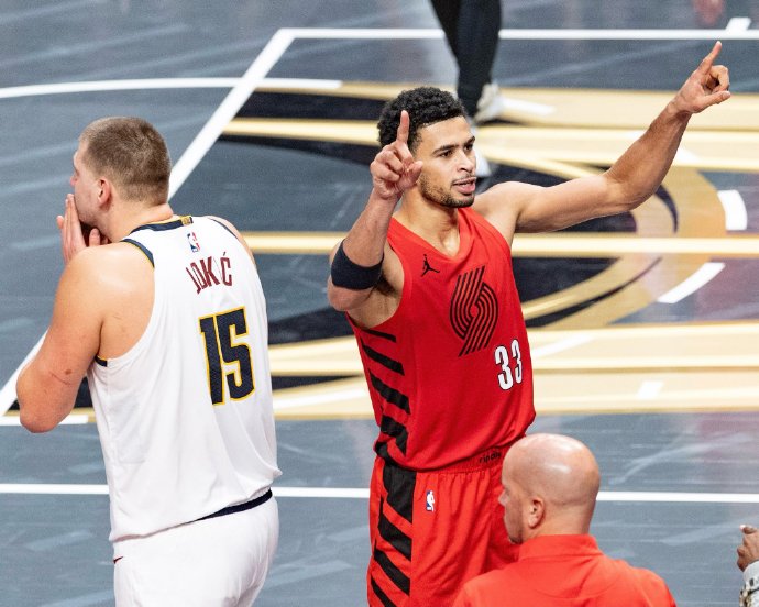 开拓者开季6场4胜2负和湖勇同战绩 目前暂列西部第四