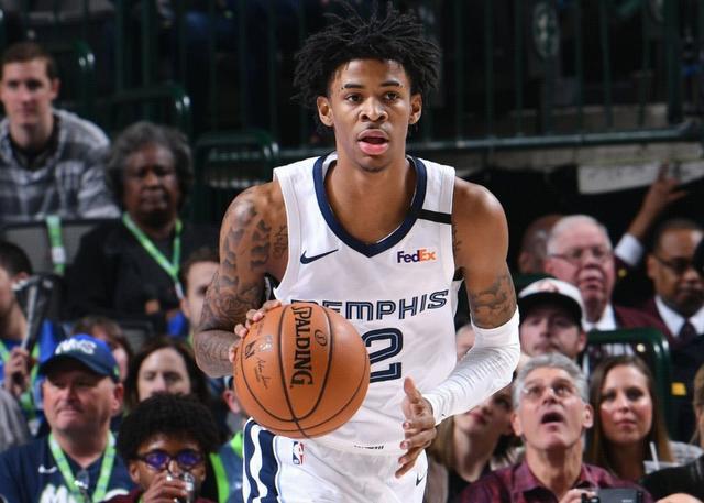 灰熊官方：莫兰特因回应主帅语气不当有损球队利益被禁赛一场