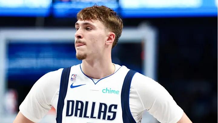 手感不佳，弗拉格14中3得16分8板3助1断，罚球8中8&正负值-12