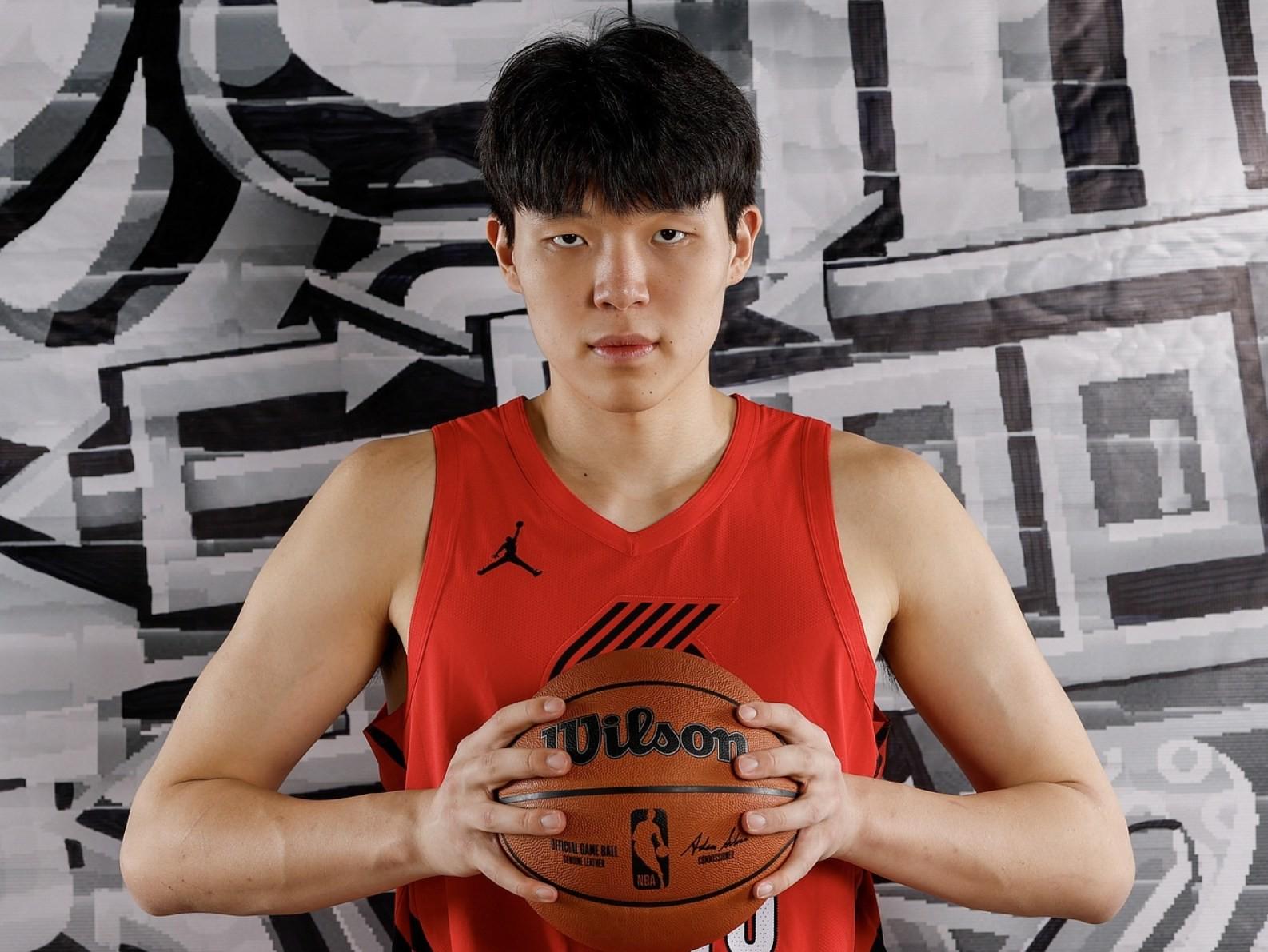 杨瀚森工作室：希望球迷能给这个年轻人再多一点时间