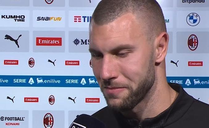 帕夫洛维奇：教练跟我说过，莱奥向前跑的时候要设法创造空间