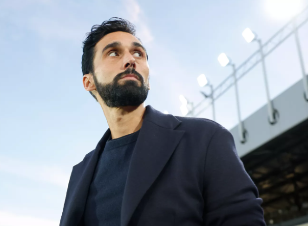 阿韦洛亚：我给阿隆索执教打满分，前14场比赛赢13场太惊人了