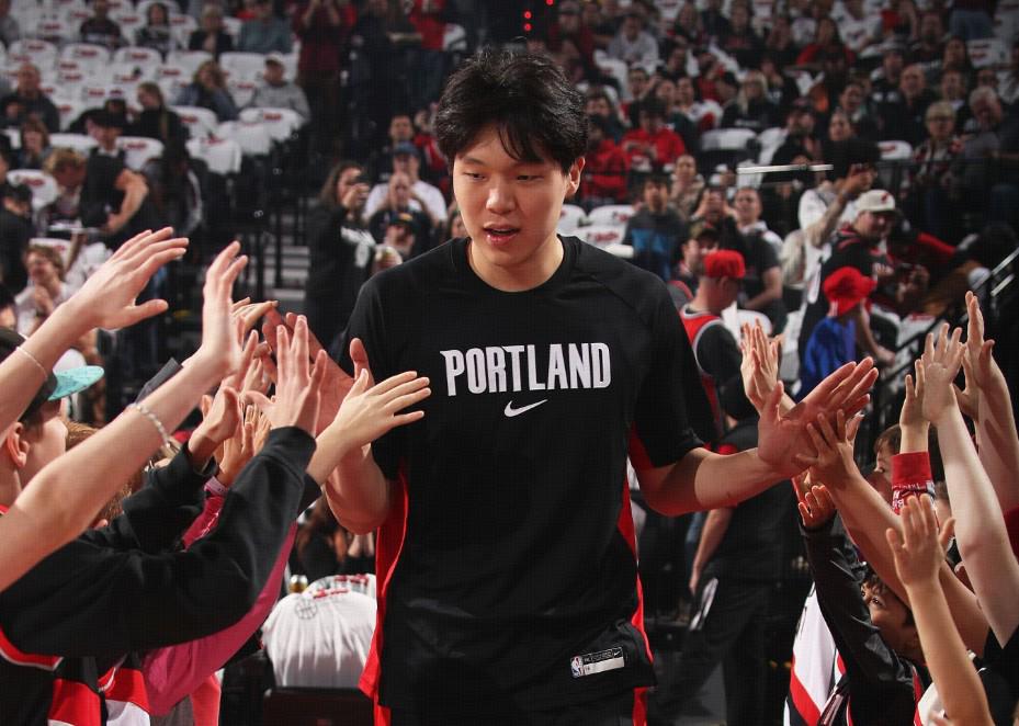 官方：开拓者从发展联盟召回杨瀚森