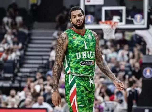 官方：山东男篮签下锋卫摇摆人德沃恩-艾库恩-珀塞尔