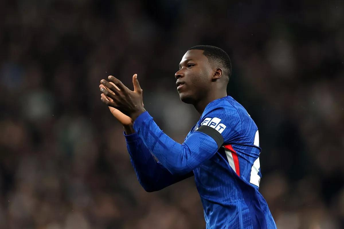 罗伯特-桑切斯：凯塞多简直是个野兽，他是地球上最好的中场