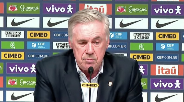 安切洛蒂：我告诉维尼修斯 国家德比的反应是他犯错了