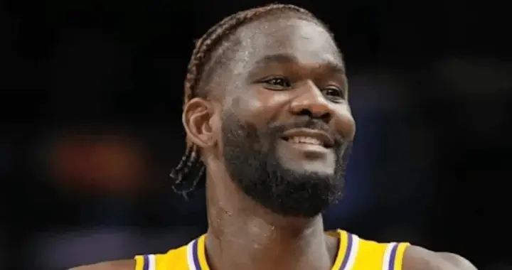 湖人胜开拓者！艾顿+八村垒轰57分，替补2奇兵，拉拉维亚仍全面