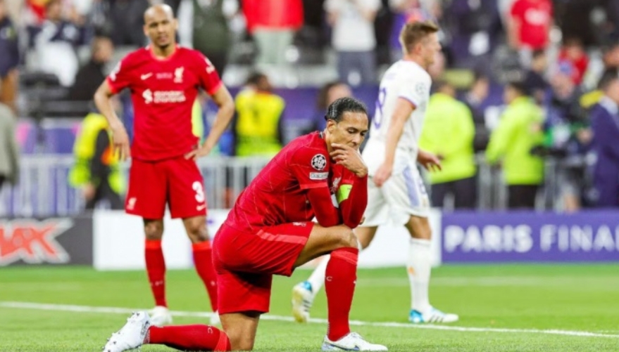 阿斯：范戴克今夏极力争取转会皇马 但皇马拒绝了这一选择