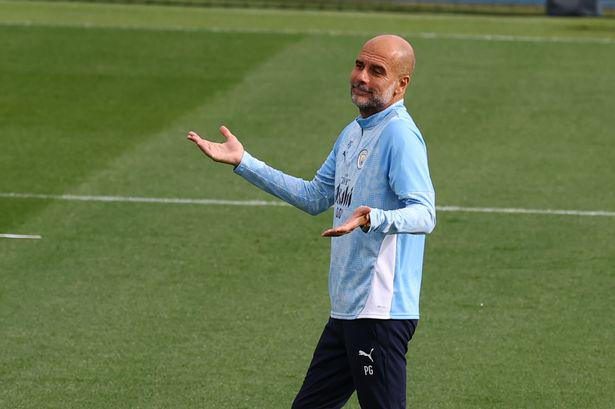 曼晚：曼城今日不训练，但提供了周一训练的录像供转播方使用