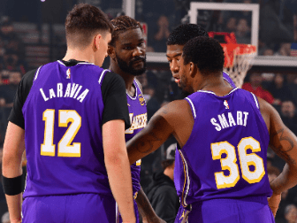 残阵湖人掀翻开拓者4连胜 艾顿29+10杨瀚森DNP