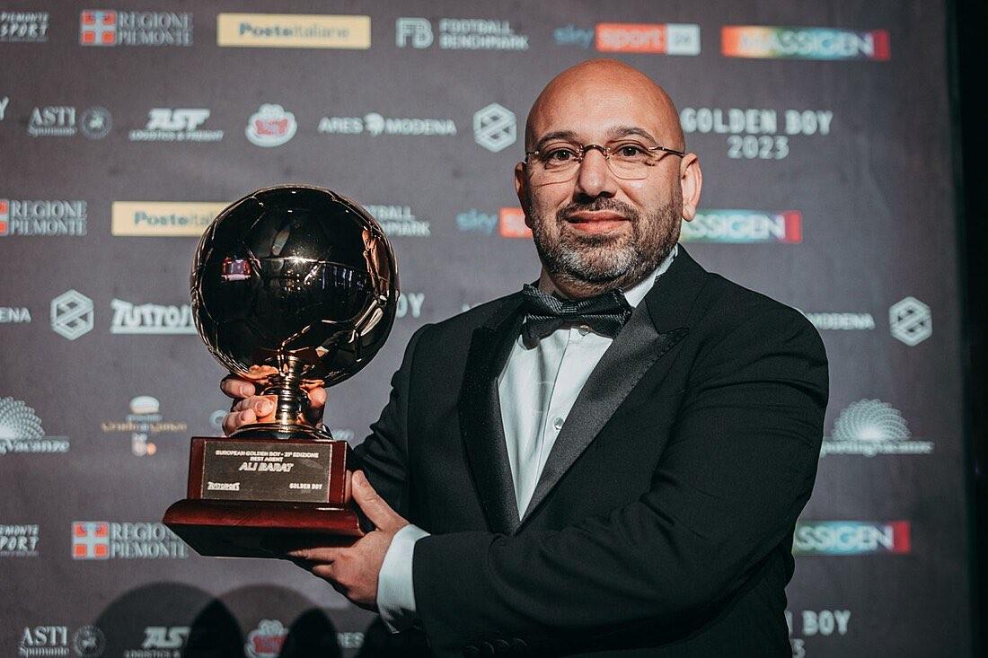 官方：赫伊森、雅克松经纪人巴拉特获2025金童奖最佳经纪人奖