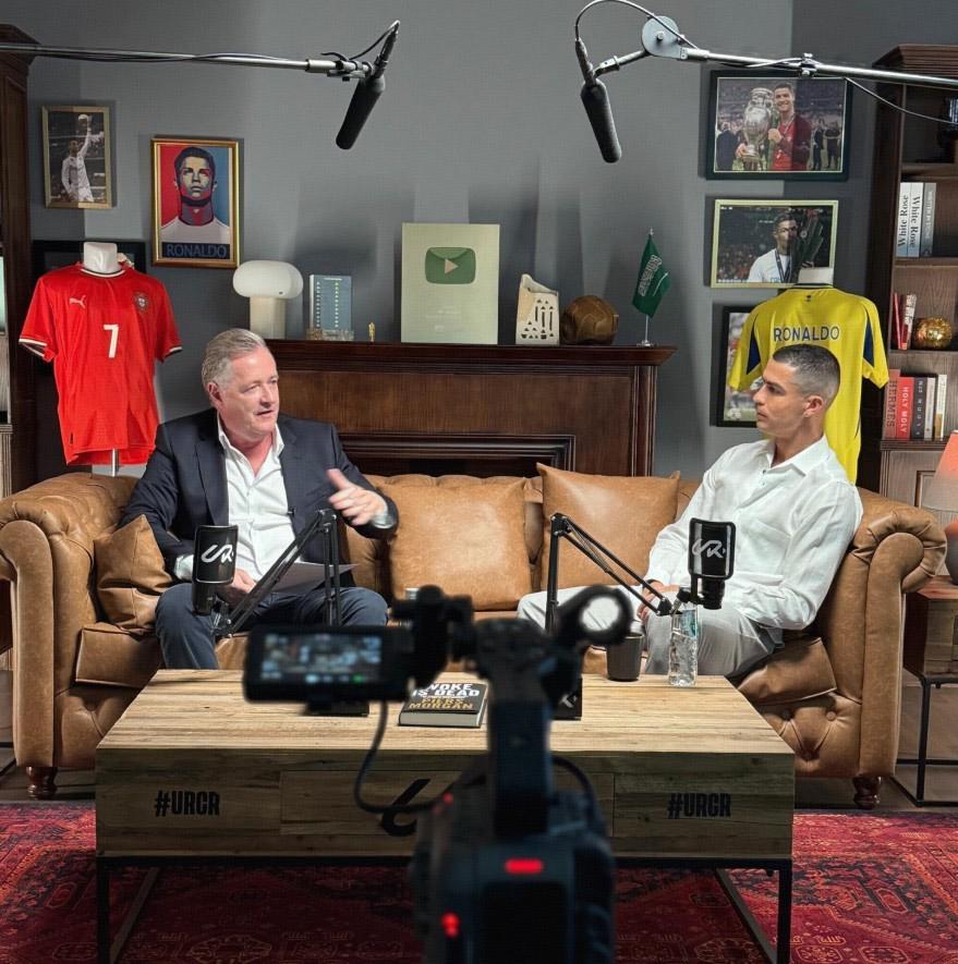 C罗：我和乔治娜计划世界杯后再举行婚礼，带着大力神杯去庆祝