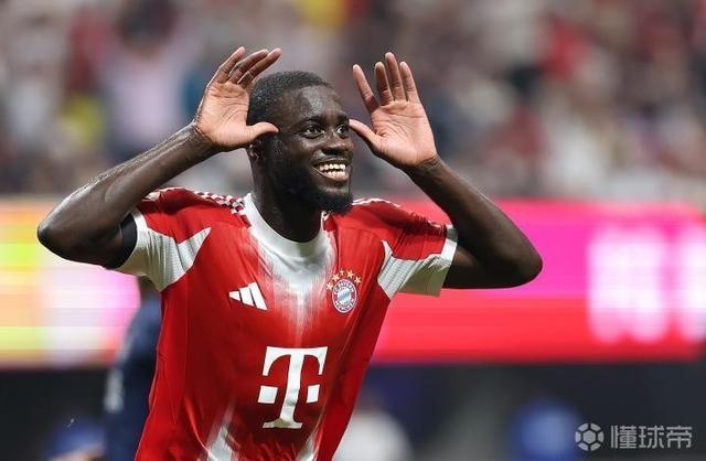 胡梅尔斯：拜仁上半场不给巴黎任何喘息机会，甚至有级别差距