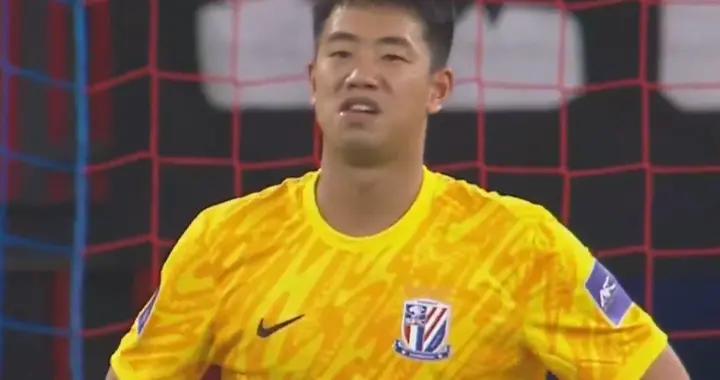 申花遭半场闪击！亚冠客场5年从未零封，7战丢14球，蒋圣龙冒顶