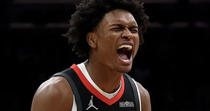 又是七人得分上双！阿门28+10+7申京20+16+7火箭轻取灰熊获5连胜