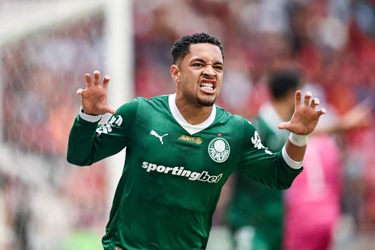 罗克经纪人：我们预计会收到一份来自英超球队的5000万欧元报价