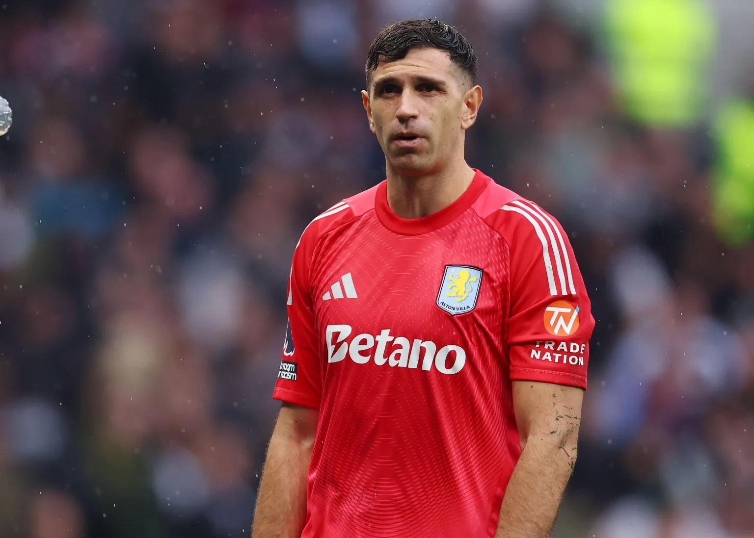 埃梅里确认：大马丁不再担任维拉队的副队长