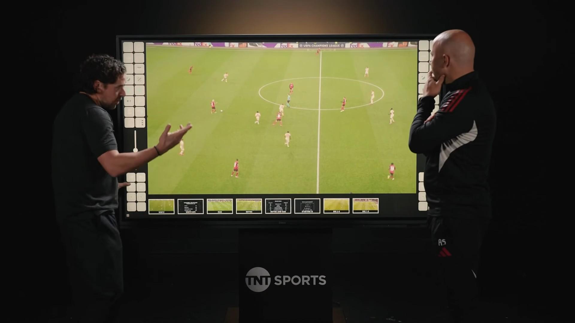 斯洛特：维尔茨的跑动其实非常多，他只是还在适应我们的体系