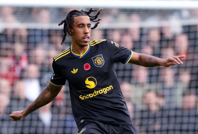 母亲说约罗的名字“莱尼”来自美国歌手，约罗：那不是真的