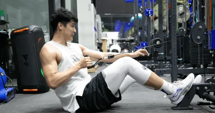 山东大胜江苏进淘汰赛！4人上双，李祥波打出统治力，陶汉林低迷