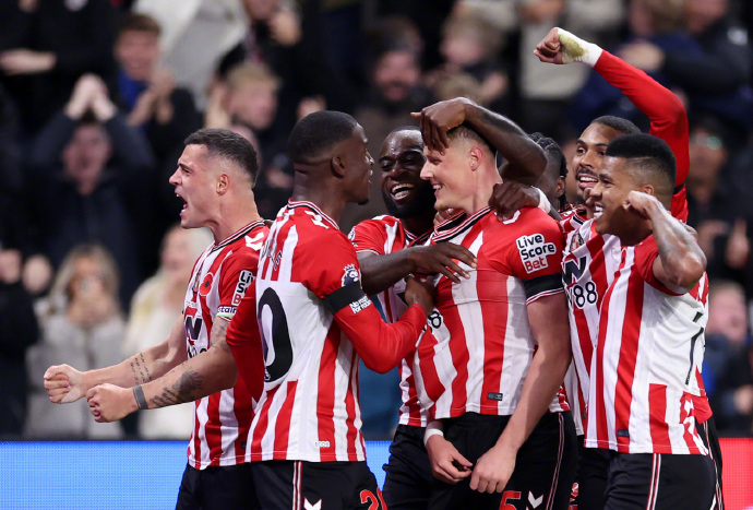 英超积分榜：阿森纳暂6分领跑 切尔西升第2曼联第8