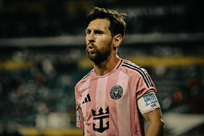 ESPN：梅西达成400助里程碑 足坛历史无人能及