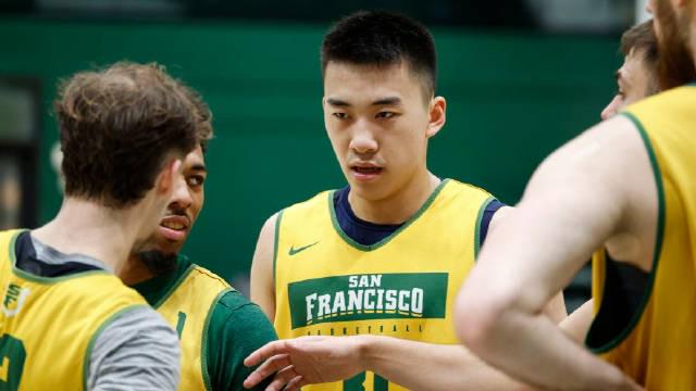 王俊杰5分5板，赵维伦未出场，旧金山大学70-76不敌孟菲斯大学