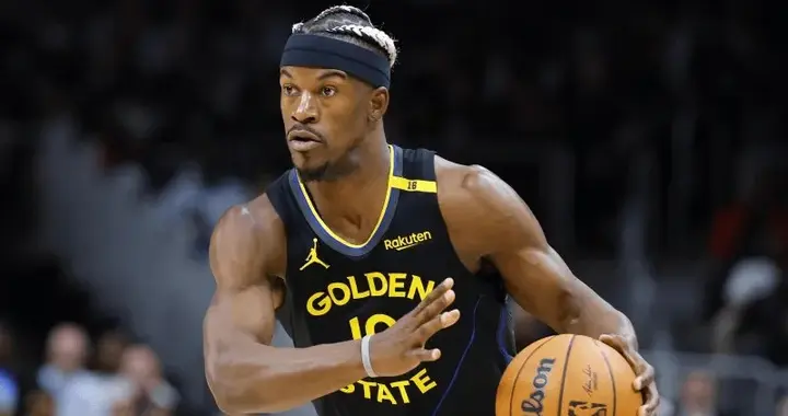 勇士大胜步行者！巴特勒统治级，理查德+2配角展价值，三少投篮铁