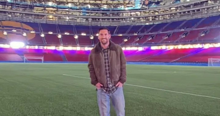 泪目！梅西重返诺坎普，1638天前带着遗憾离开，或终结拉总时代