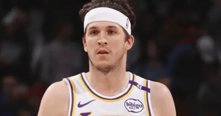 湖人121-111黄蜂迎3喜1忧！里弗斯斯玛特太重要，艾顿使用失败！