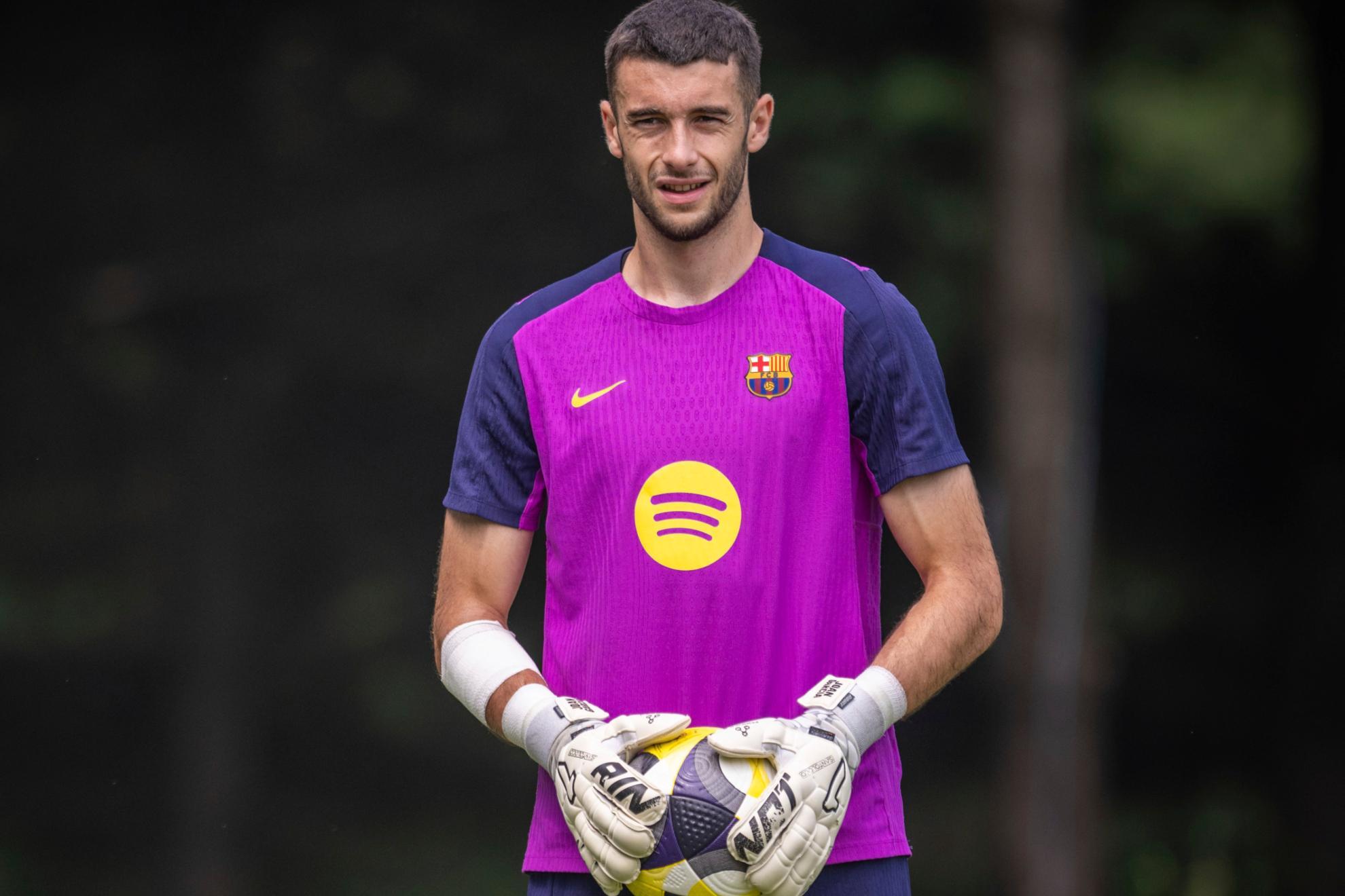 霍安：虽然我加盟了巴萨，但这不意味着我对西班牙人的爱消失